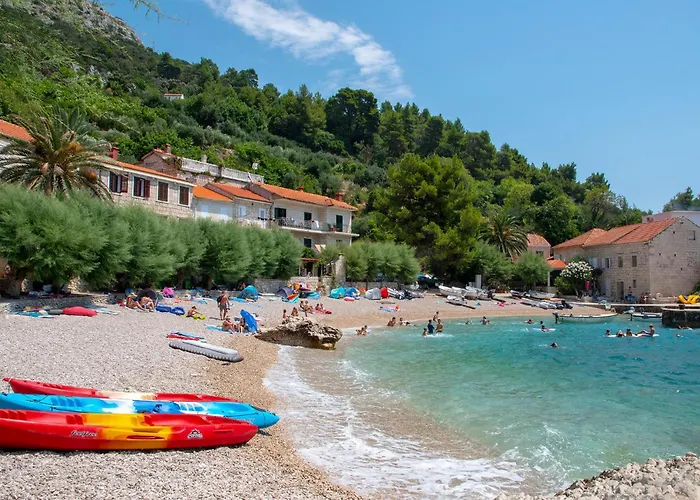 Lovely In Osobljava With Wifi Appartement Osobjava