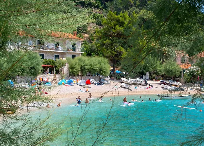 Lovely In Osobljava With Wifi